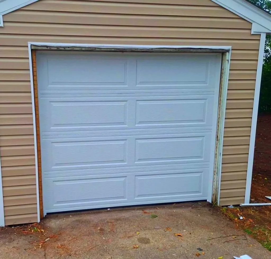 Long panel white garage door - Garage Door Enterprises, Chesapeake VA
